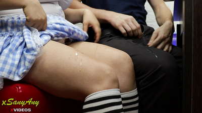 Alumna moza masturbándose co seu compañeiro de clase nos deberes-xsanyAny