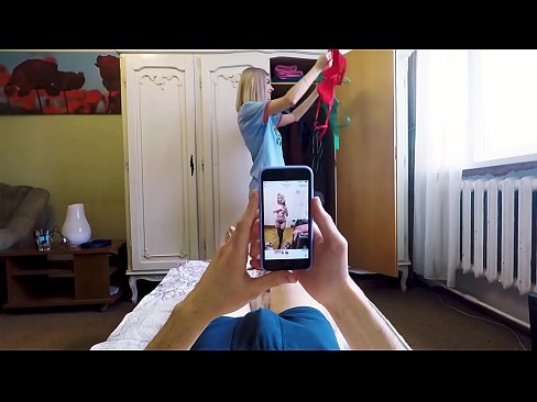 ❤️ A súa irmá fixo correr ao seu irmán xusto antes de que a nai chegase a casa Follar na pornografía gl.porngipfy.ru ﹏